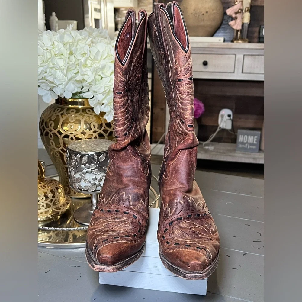 Dan Post Brown Western Leather Cowbo Stylish Embossed Design Women’s Sz 8